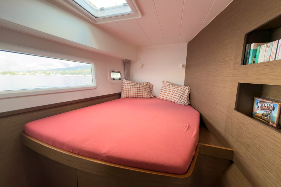 LAGOON 42 OWNER 3 CABINS 18