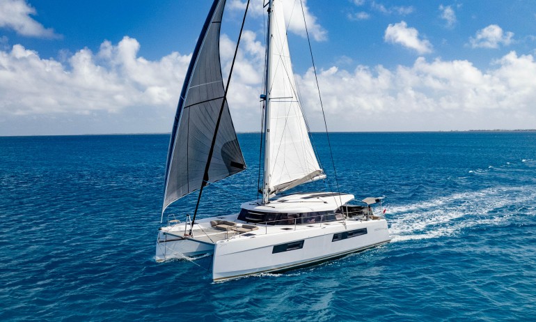 Nautitech 44 Open For sale with 36° Brokers Tahiti