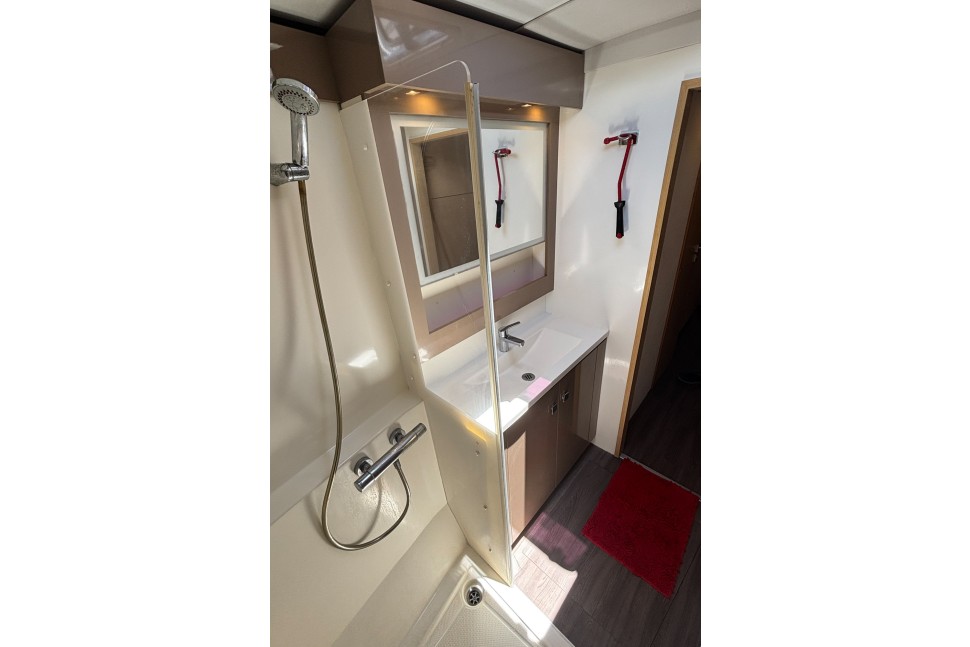 FOUNTAINE PAJOT HELIA 44 21
