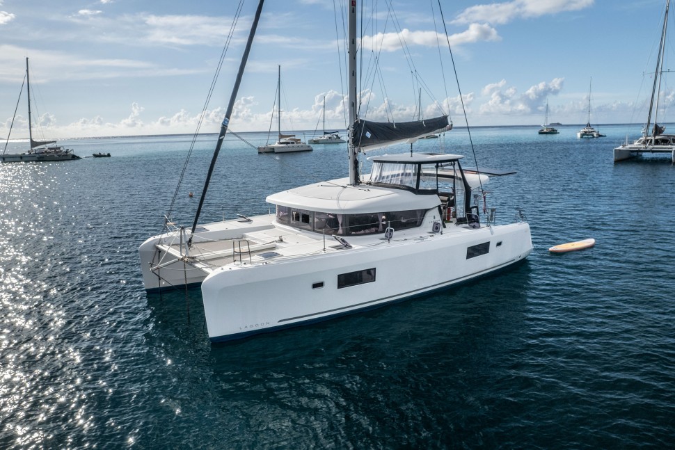 LAGOON 42 OWNER 3 CABINS 26