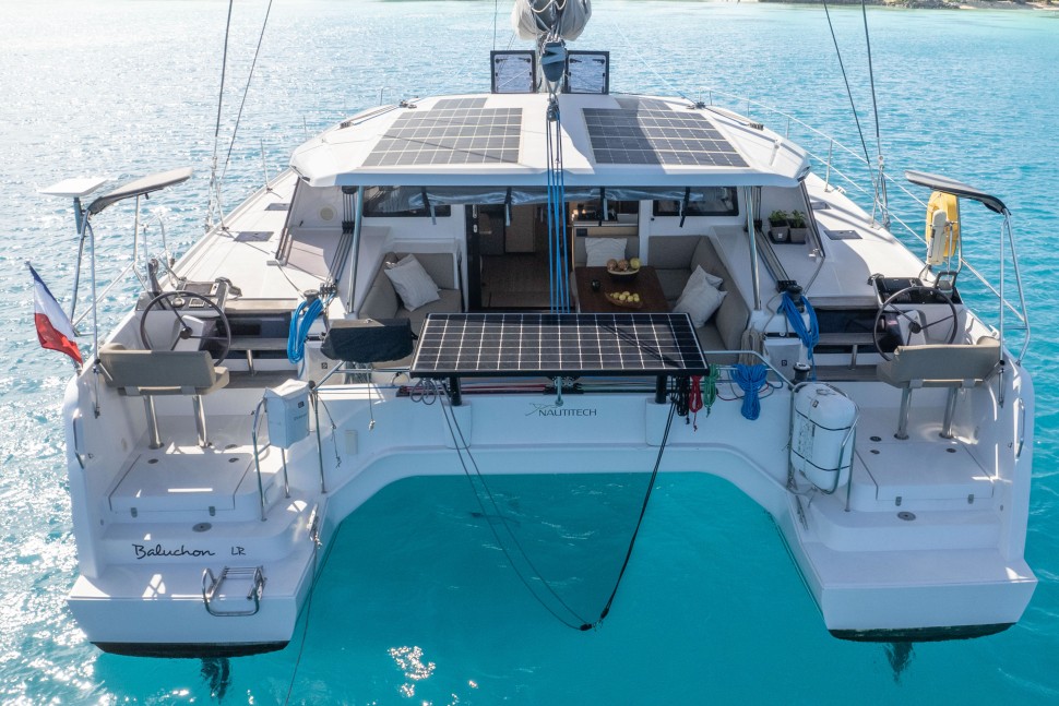 NAUTITECH 44 OPEN OWNER 3 CABIN 43