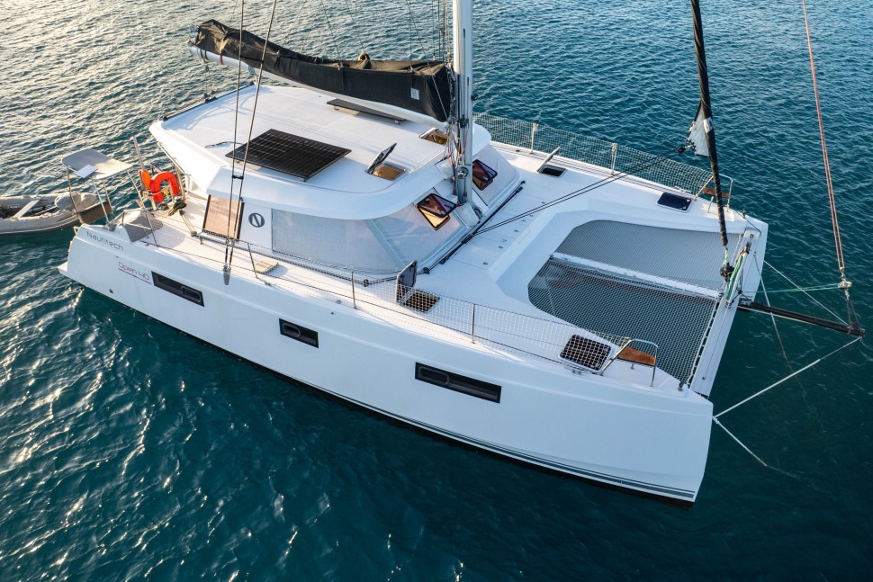 NAUTITECH OPEN 40 OWNER 4 CABINS 46