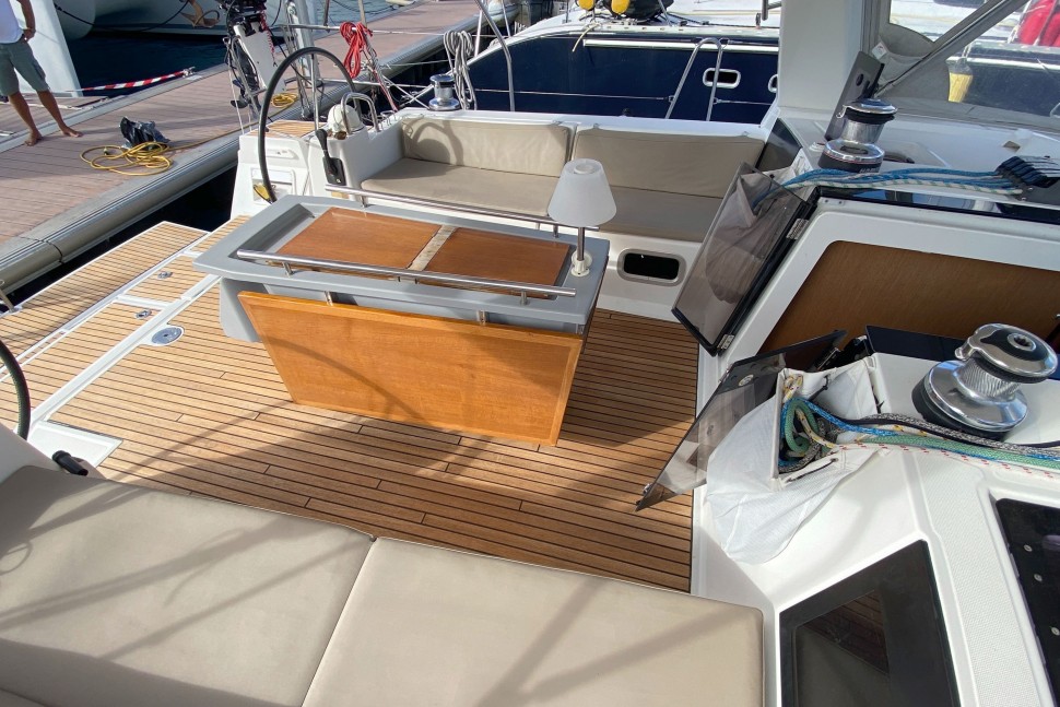 OCEANIS45 7