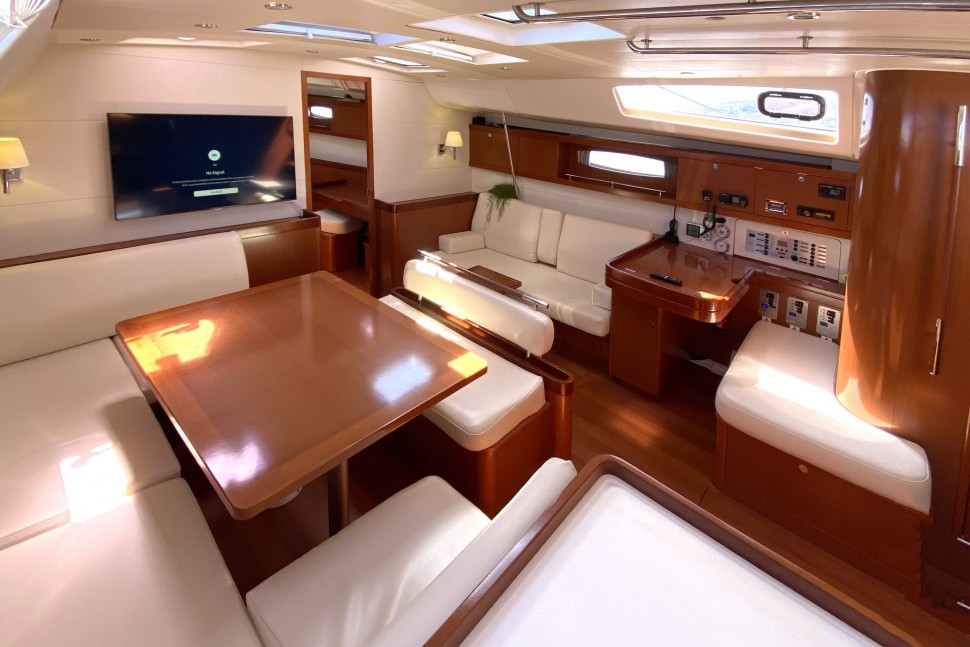 beneteau oceanis 54 130