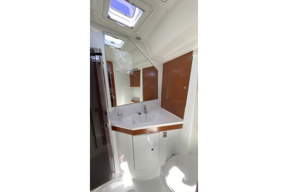 beneteau oceanis 54 138