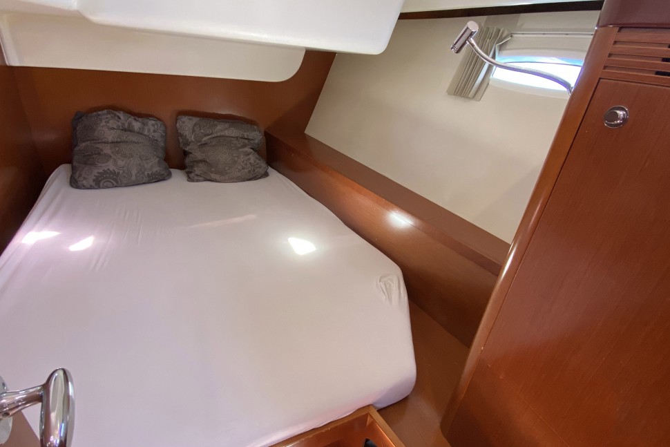 beneteau oceanis 54 141