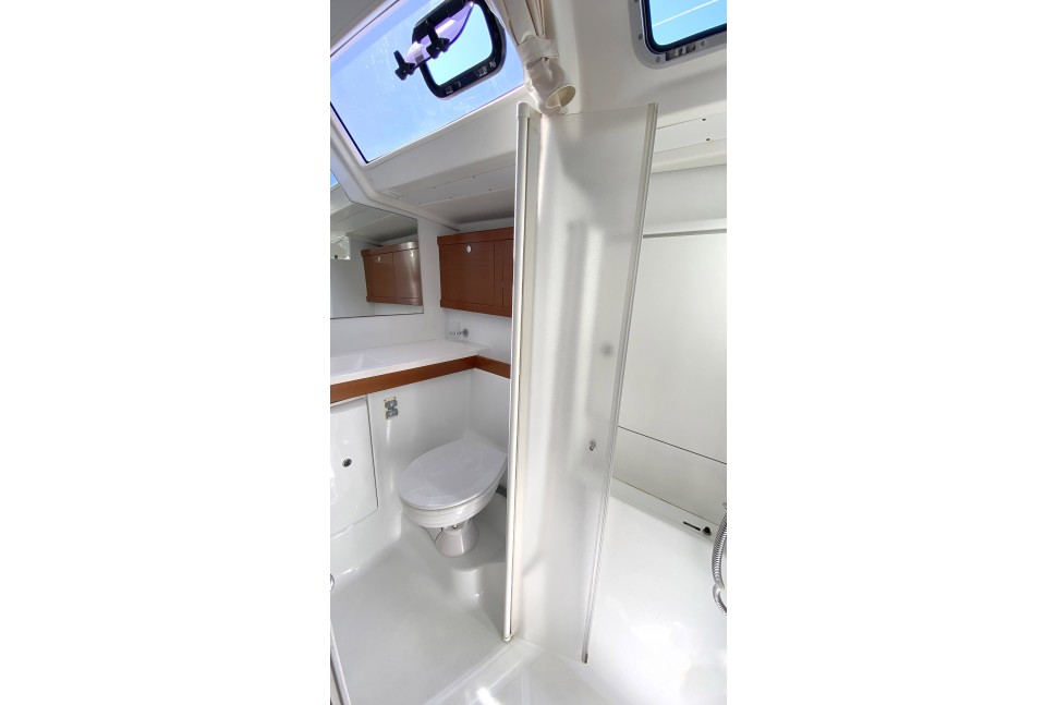 beneteau oceanis 54 142